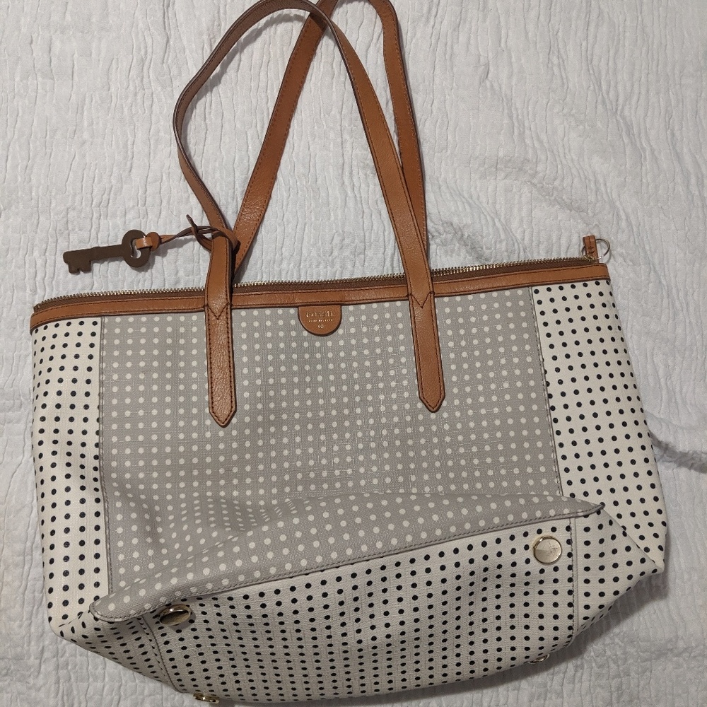 Fossil Tote